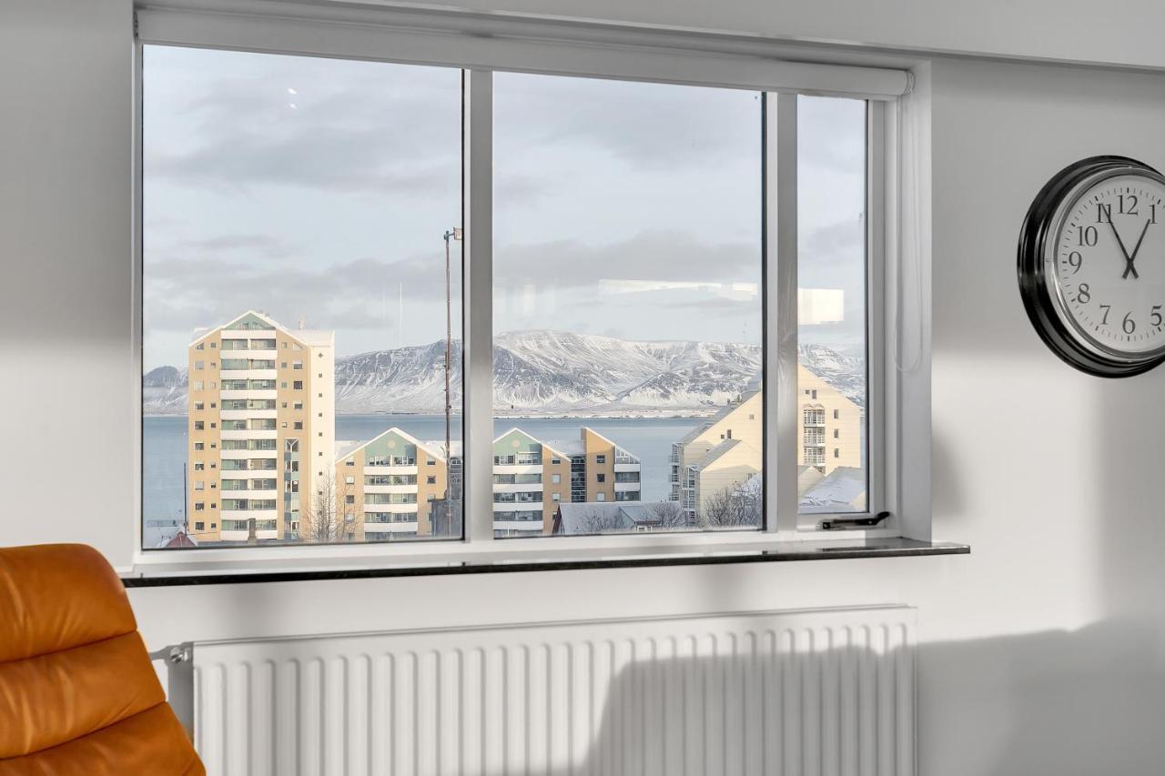 Penthouse Apt On The Shopping Street-Free Parking Reykjavík Eksteriør billede